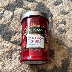 Cinnamon Cheers Red Candle